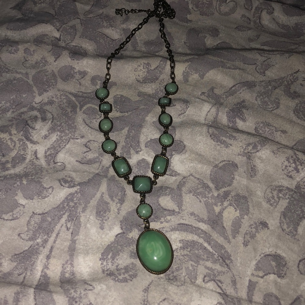 Necklace - Picture 3 of 4